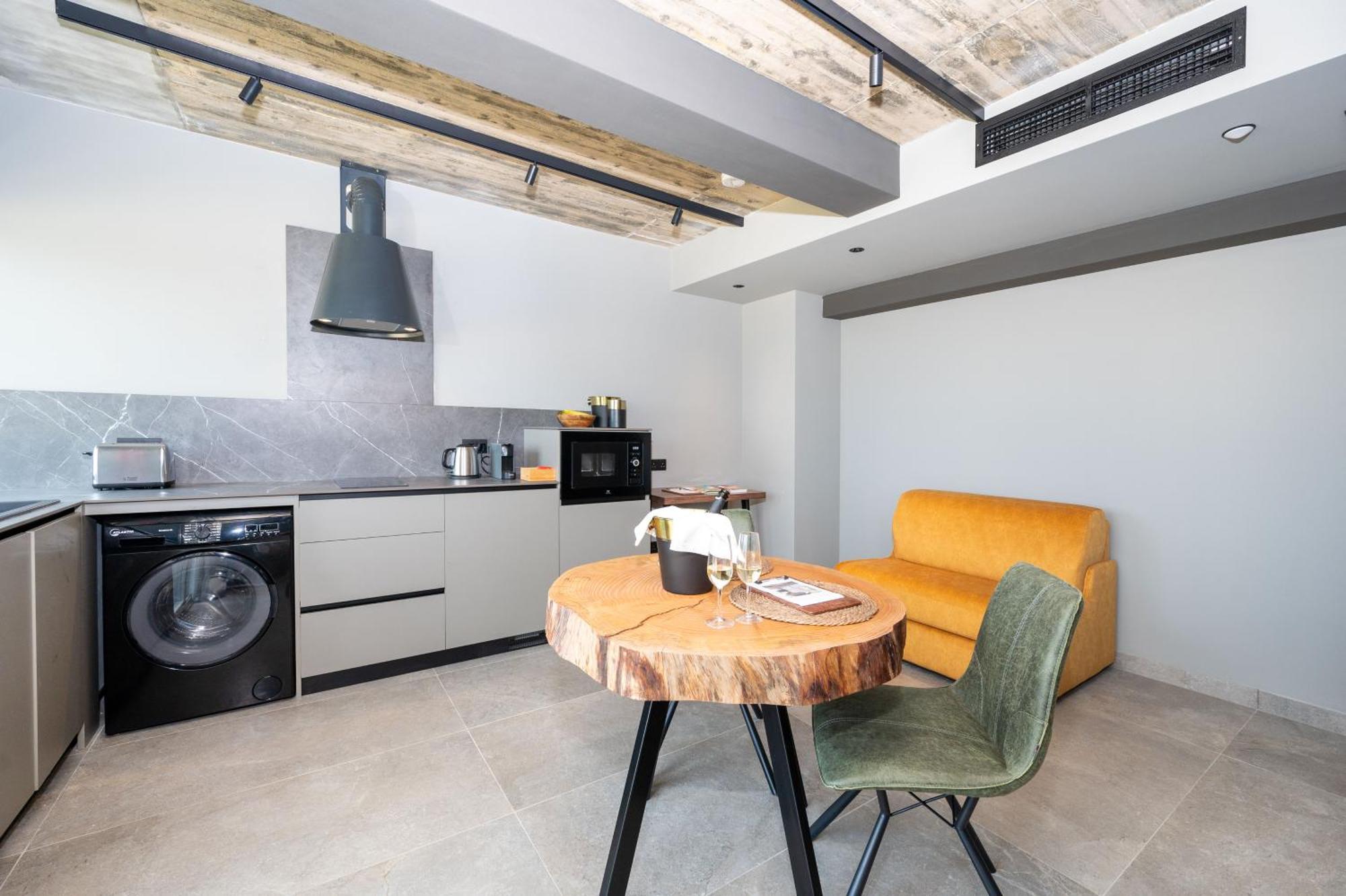Salini Suites Zebbug  Экстерьер фото